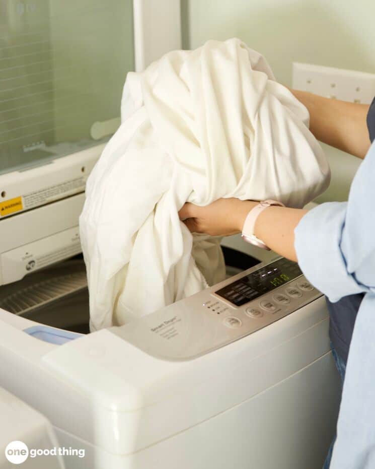 How often you should wash your sheets