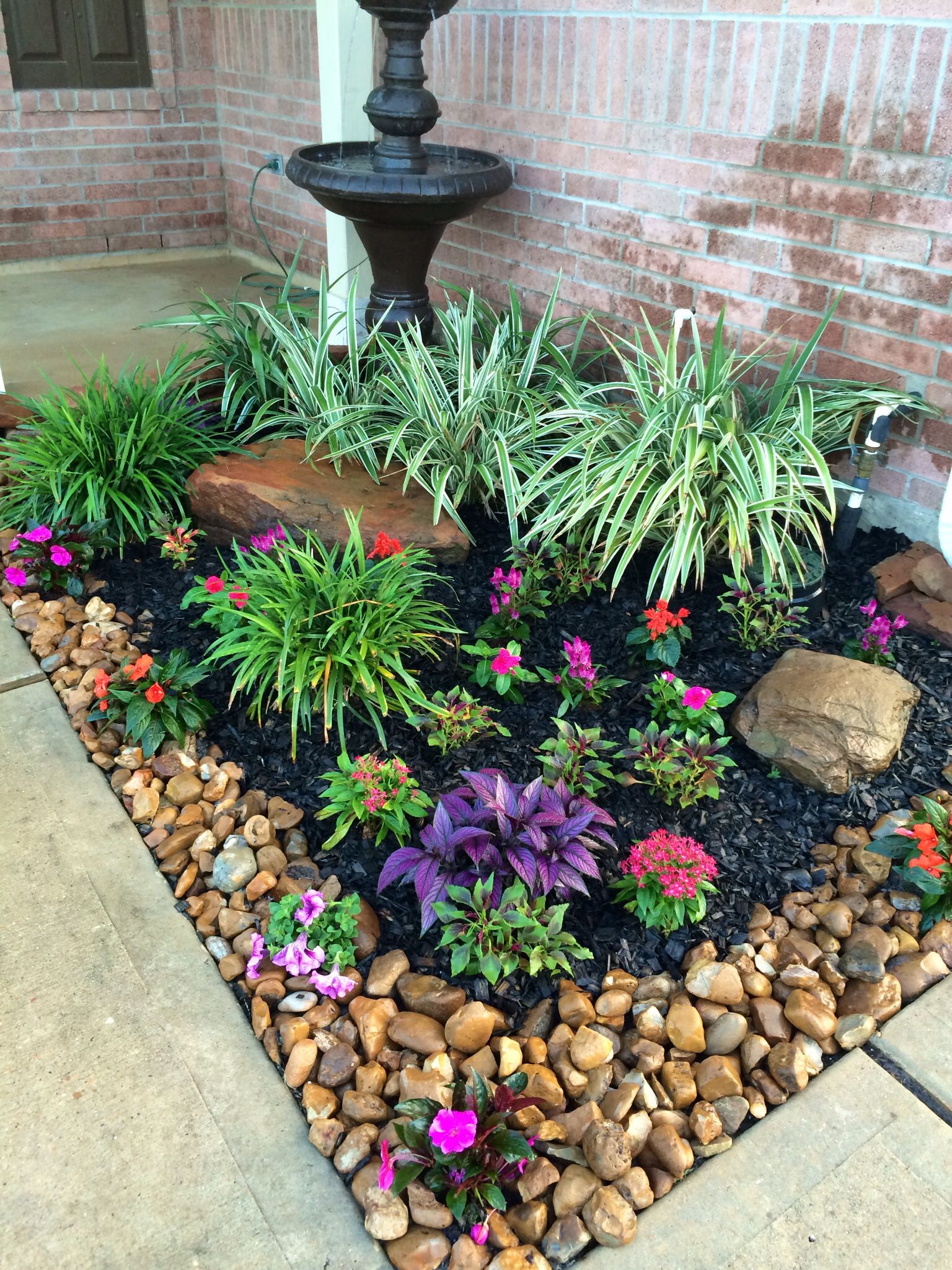 Flower Bed Ideas