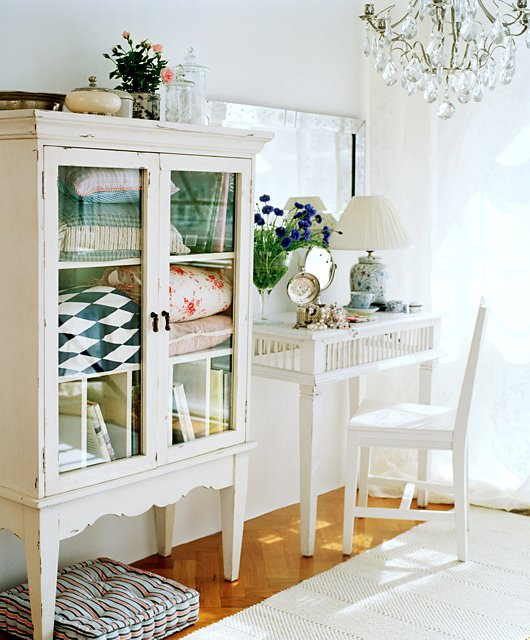 China Cabinet in Bedroom Ideas China Cabinet in Bedroom Ideas