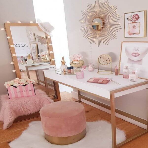 13 Beauty Room Ideas That You Can Incorporate Anytime