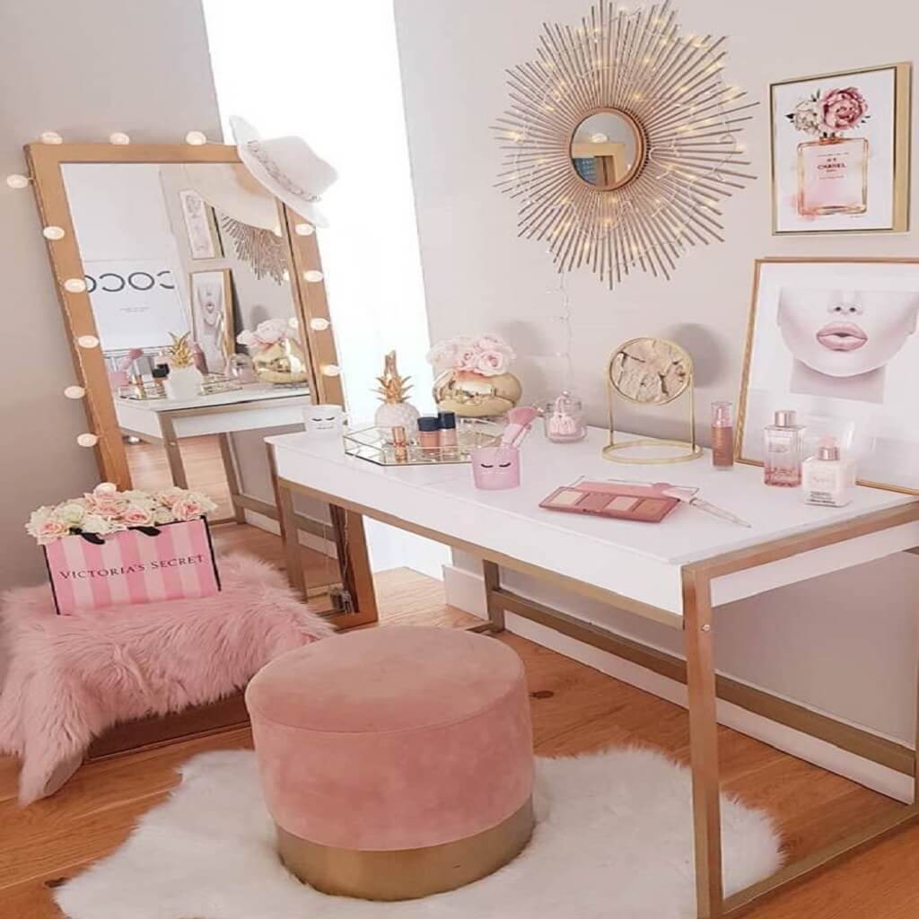 Pink Beauty Room Ideas