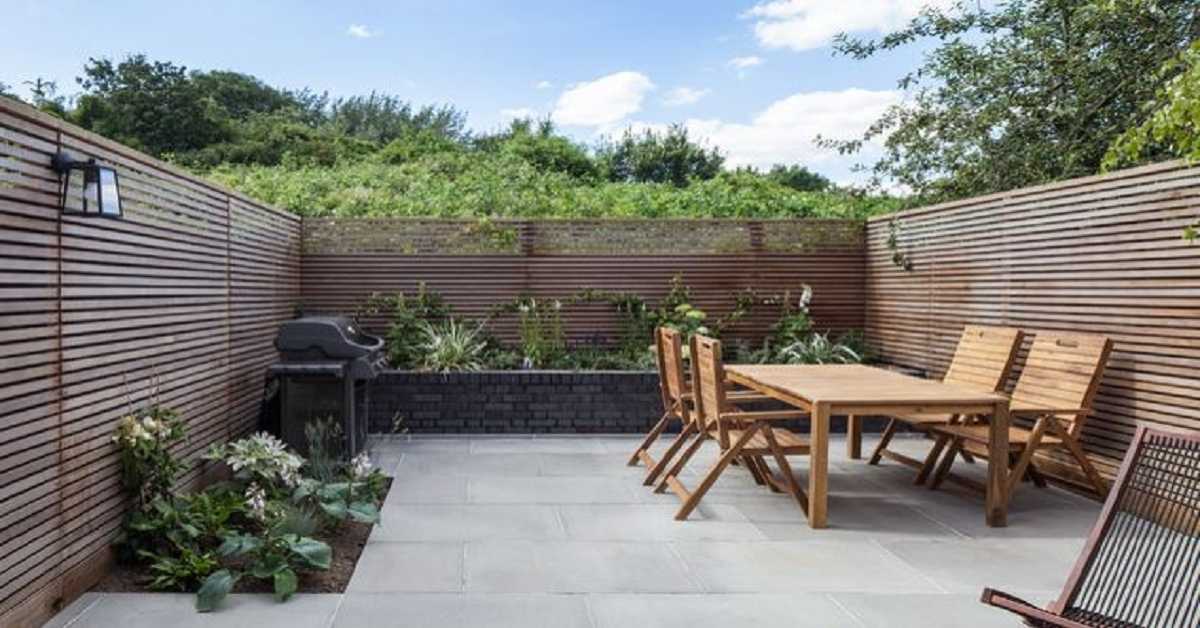 side yard patio side yard patio