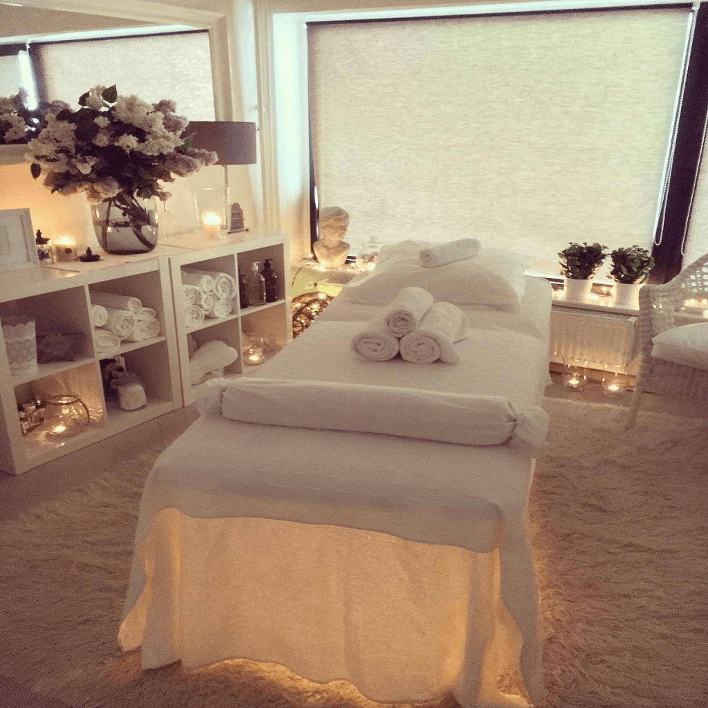Spa Small Beauty Room Design Ideas
