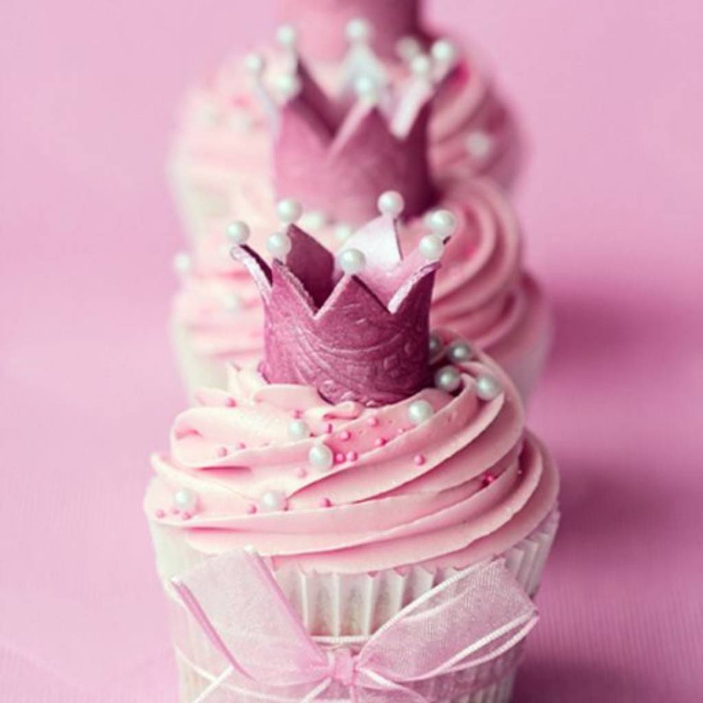 Cupcake fit for a princess Cupcake fit for a princess