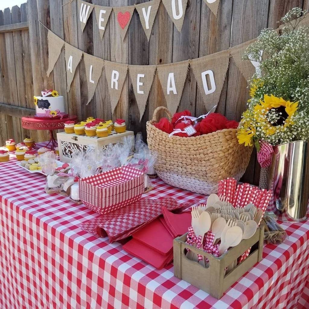 How can I make my baby shower more fun How can I make my baby shower more fun