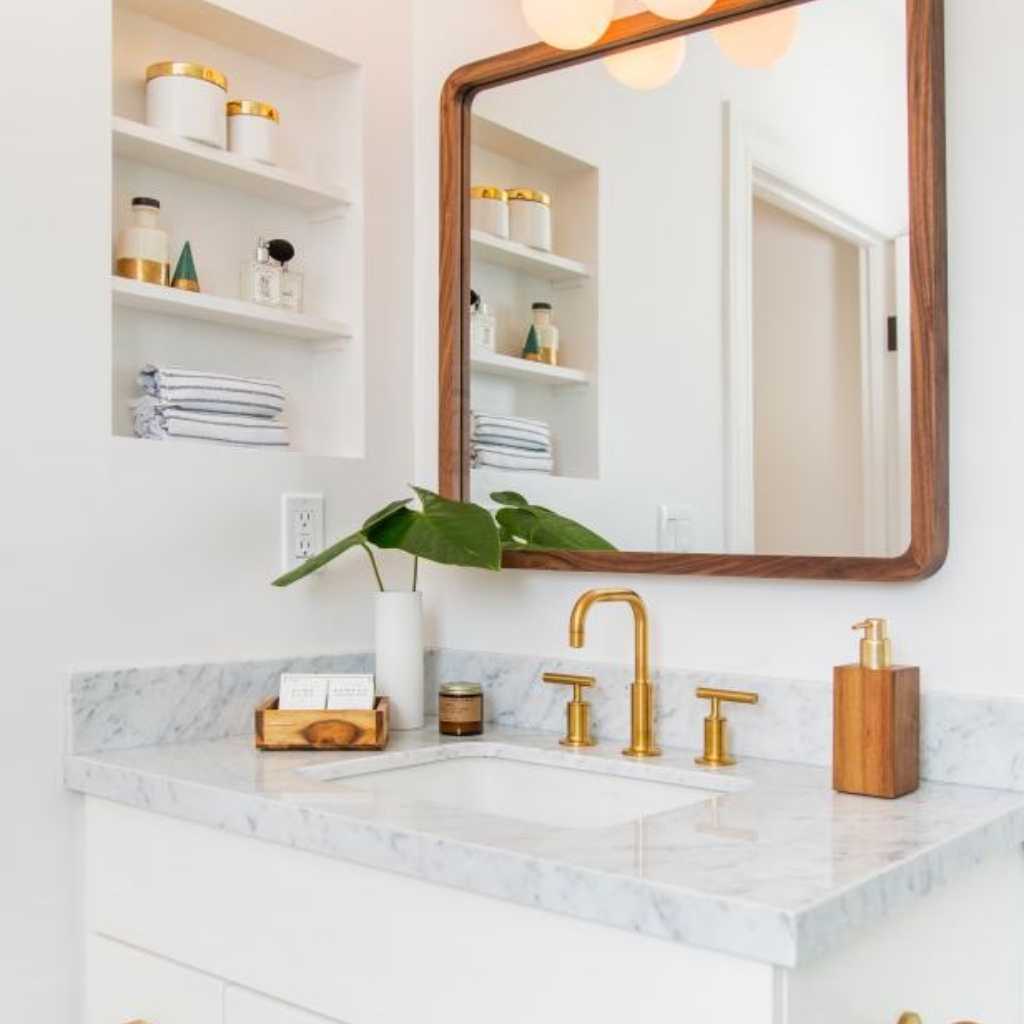 Bright and White Bathroom Single Sink Vanity Ideas