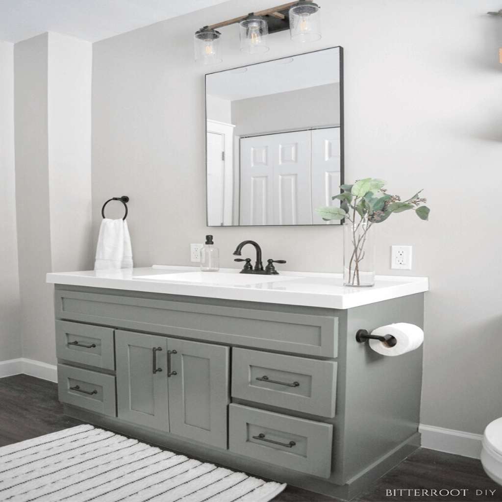 Budget-Friendly Grey Vanity Bathroom Ideas 