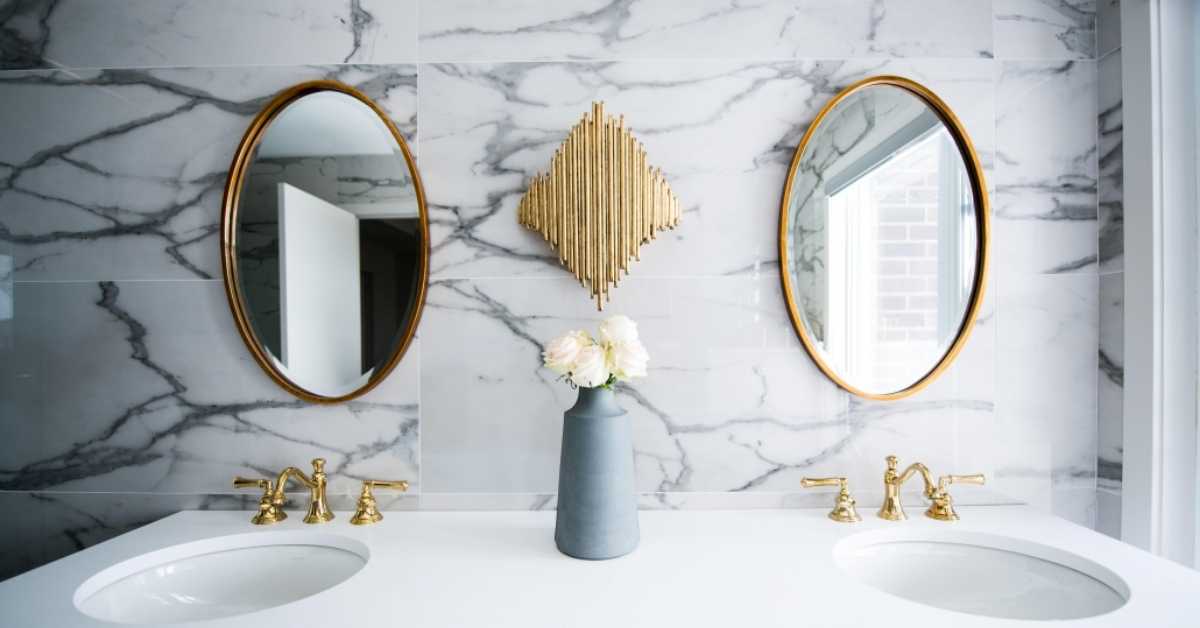 Minimalist Marble Master Bathroom Double Sink Vanity Ideas Minimalist Marble Master Bathroom Double Sink Vanity Ideas