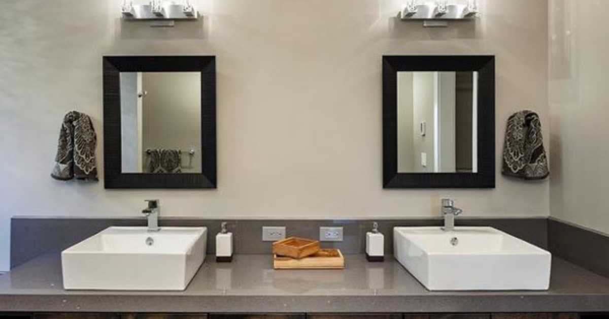 Minimalist Master Bathroom Double Sink Vanity Ideas Minimalist Master Bathroom Double Sink Vanity Ideas