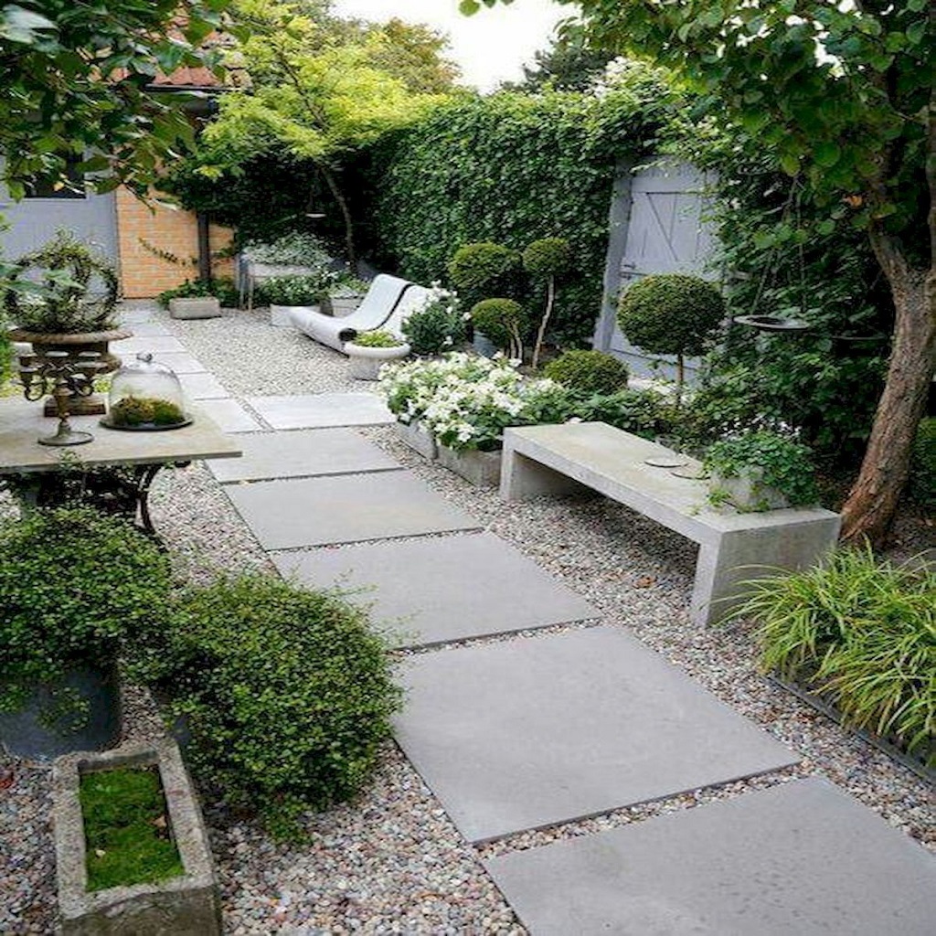 Nice concrete seating Nice concrete seating
