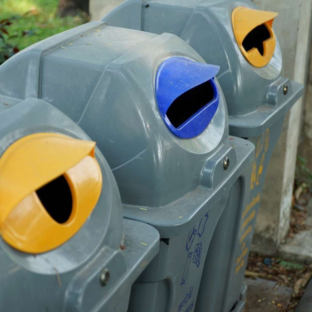 Recycle bins Recycle bins