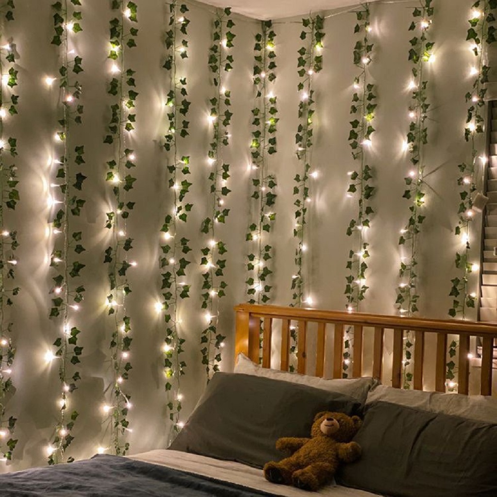 Teenage bedroom with fairy light ideas