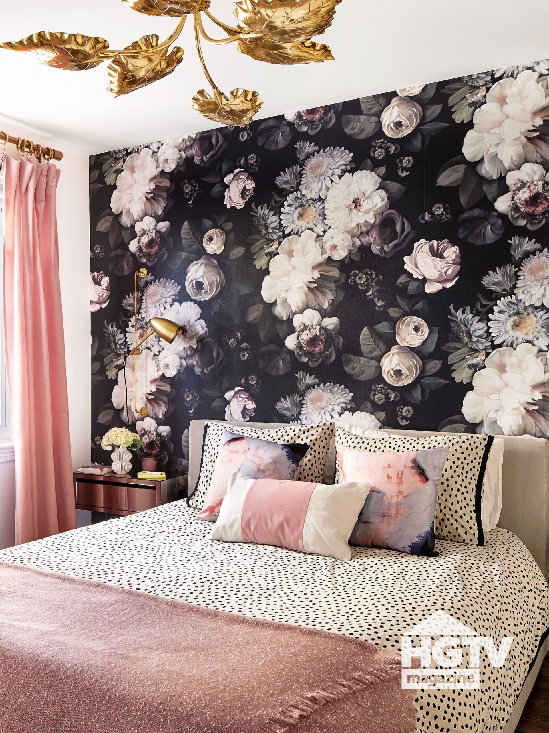 Beautiful Floral Wallpaper In Women’s Bedroom