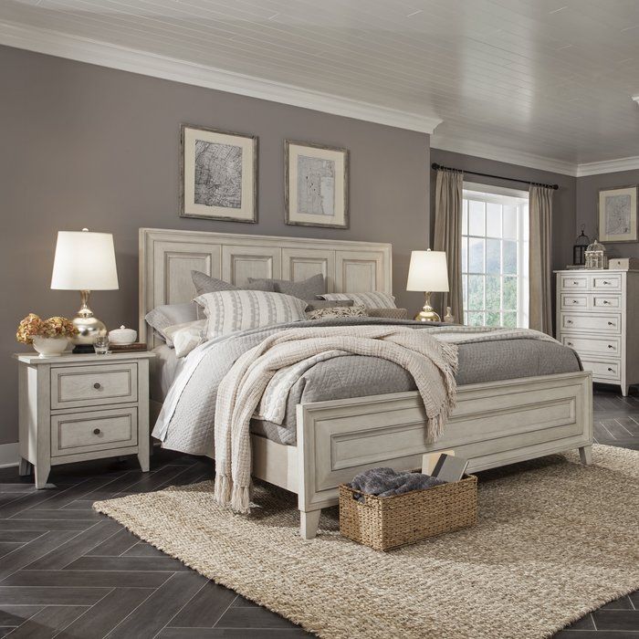 Bedroom Idea With Pallet Headboard In Light Blue Bedroom Idea With Pallet Headboard In Light Blue