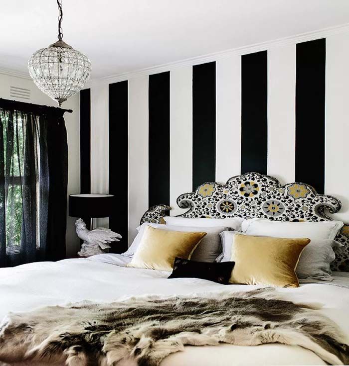 Black And White Striped Wall Accent For Women’s Bedroom