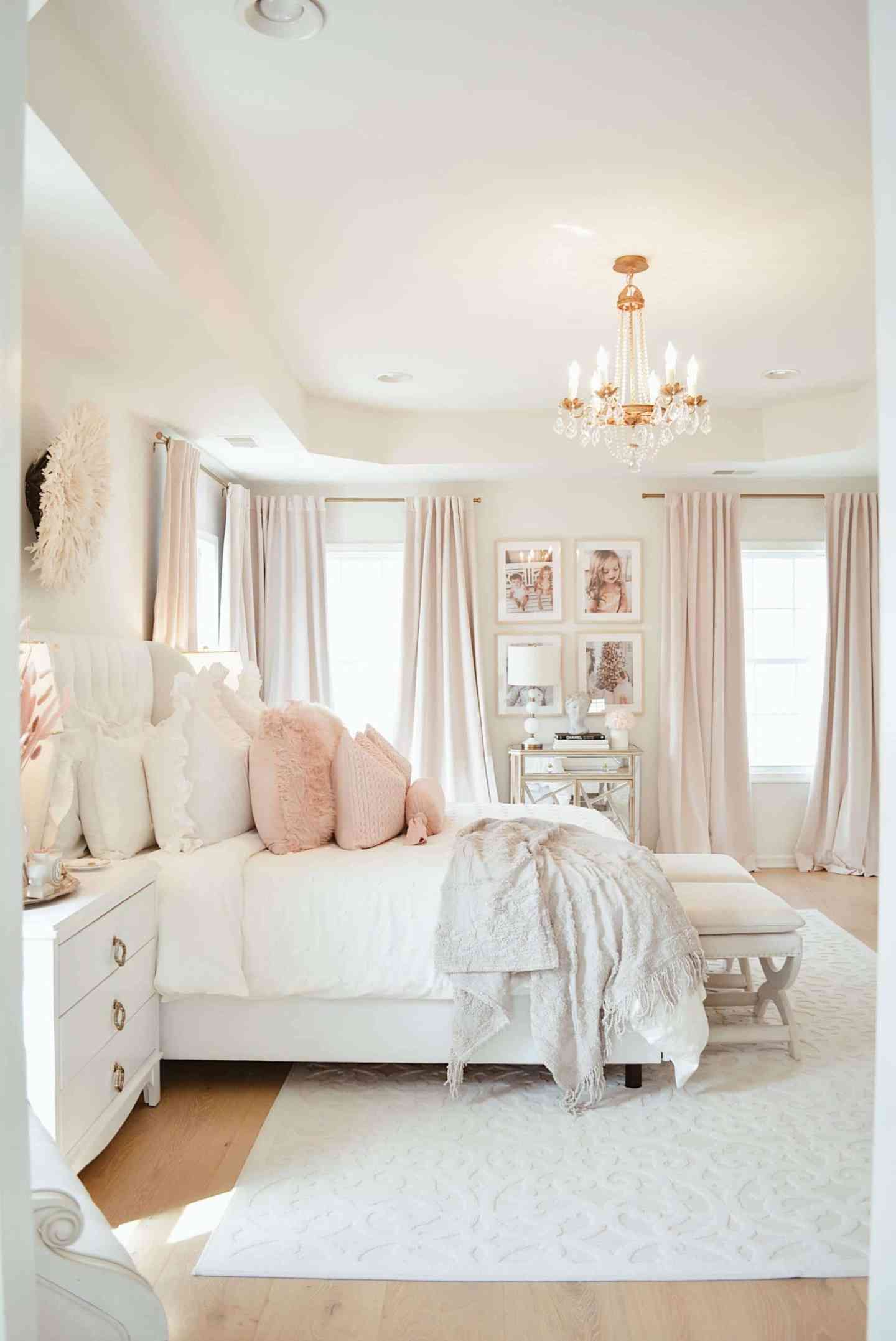 Cozy Bedroom In Pink And White Cozy Bedroom In Pink And White