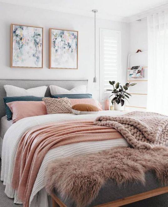 Idea For Neutral Color Combination In Women’s Bedroom