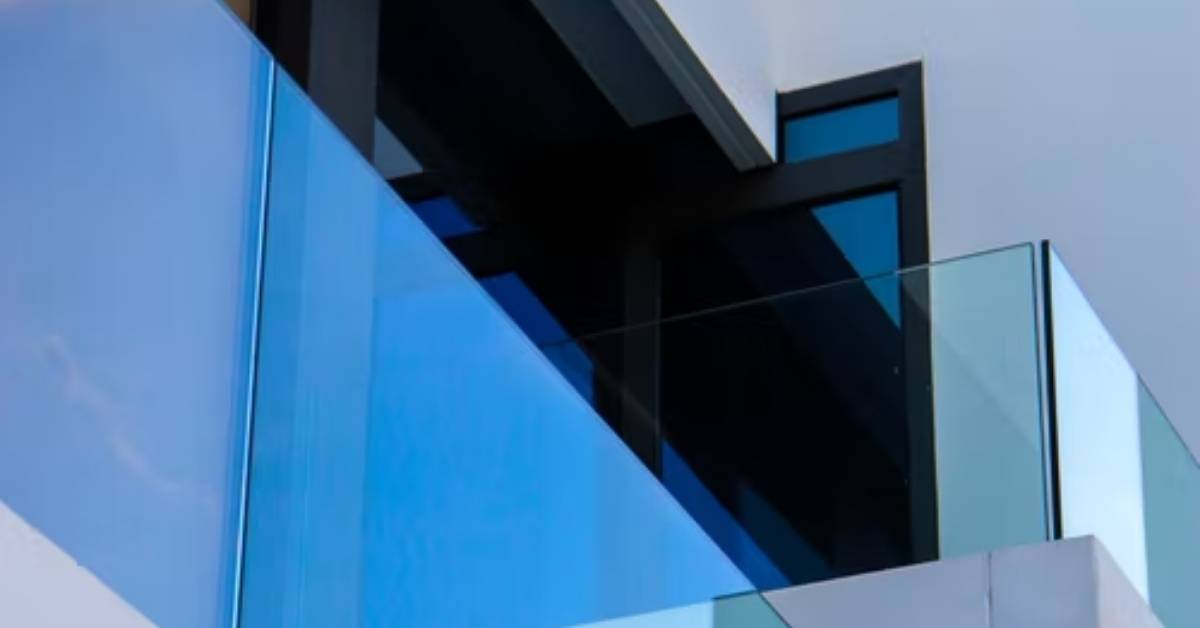 Image of glass railing design for balcony Image of glass railing design for balcony