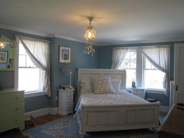 Interesting Idea For Diagonally Placed Bed In Women’s Bedroom Interesting Idea For Diagonally Placed Bed In Women’s Bedroom
