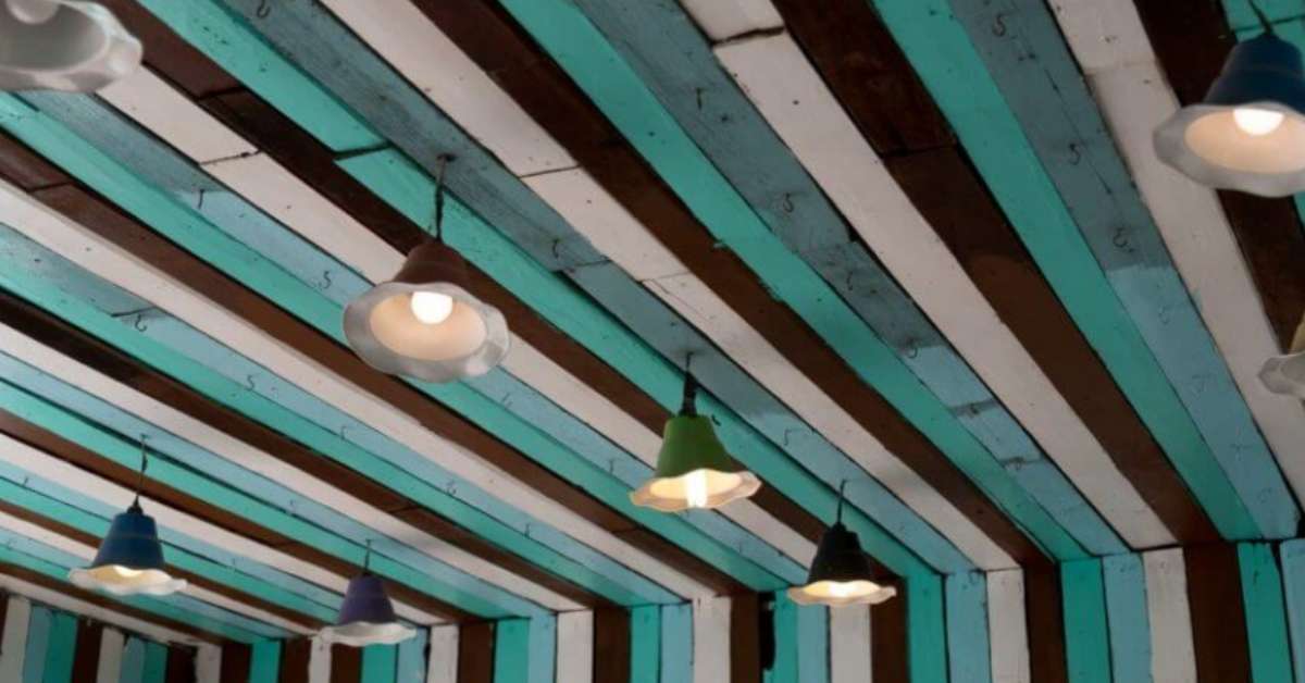 Painted wooden plank ceiling