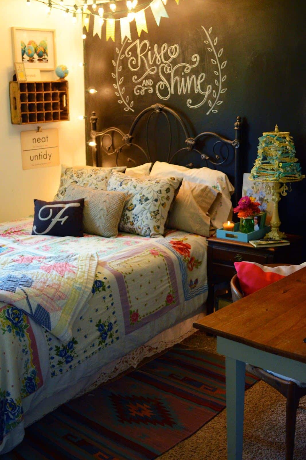 Women’s Bedroom With Chalkboard Wall Women’s Bedroom With Chalkboard Wall