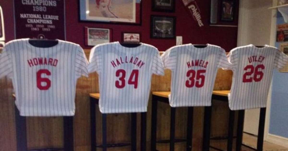 Baseball lover’s small man cave Baseball lover’s small man cave