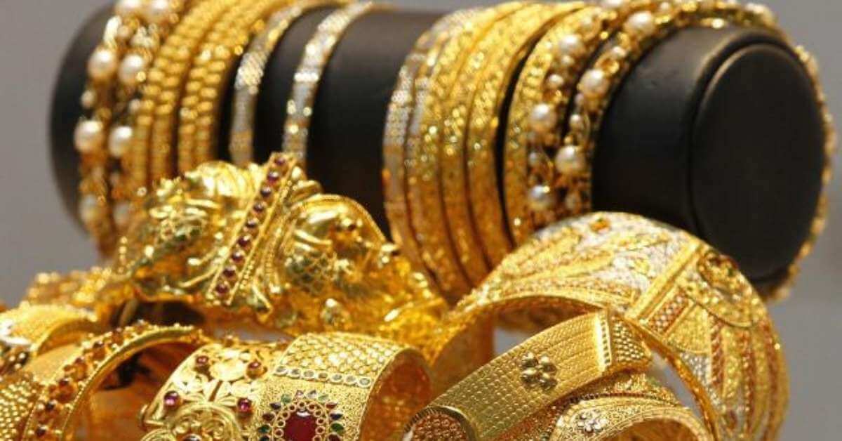Image of pieces of Jewelry Image of pieces of Jewelry