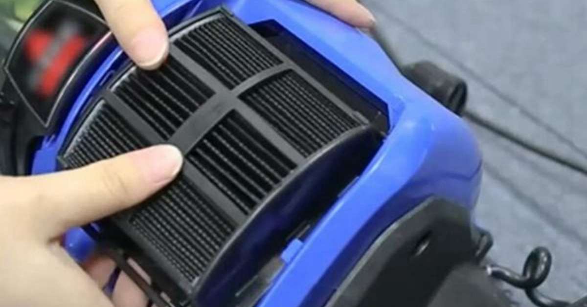 Image showing a Bissell vacuum filter Image showing a Bissell vacuum filter