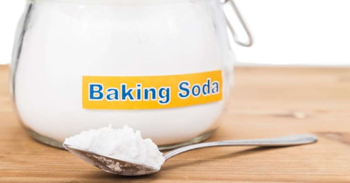 image showing baking soda for cleaning