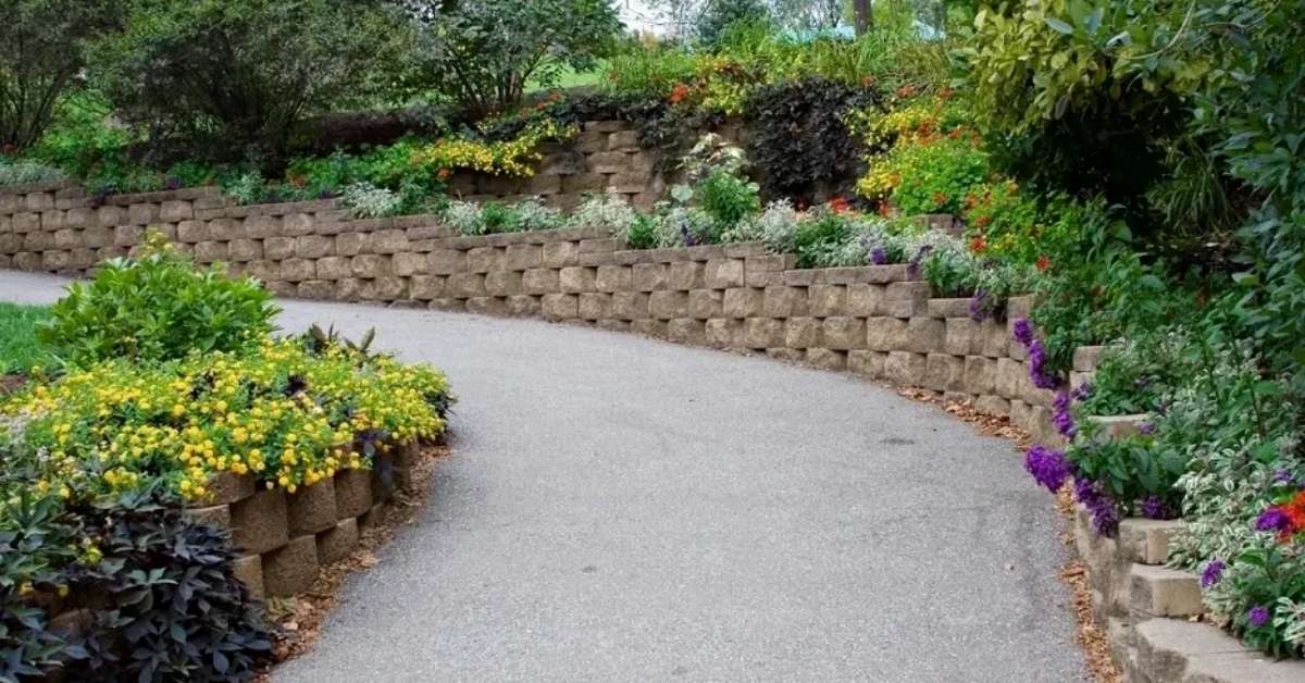 Steep Hillside Landscaping Ideas on a Budget Steep Hillside Landscaping Ideas on a Budget