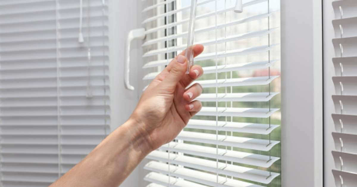 White Venetian blind White Venetian blind