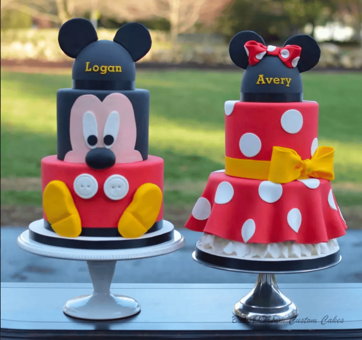 Minnie-mouse-themed birthday party for twins Minnie-mouse-themed birthday party for twins