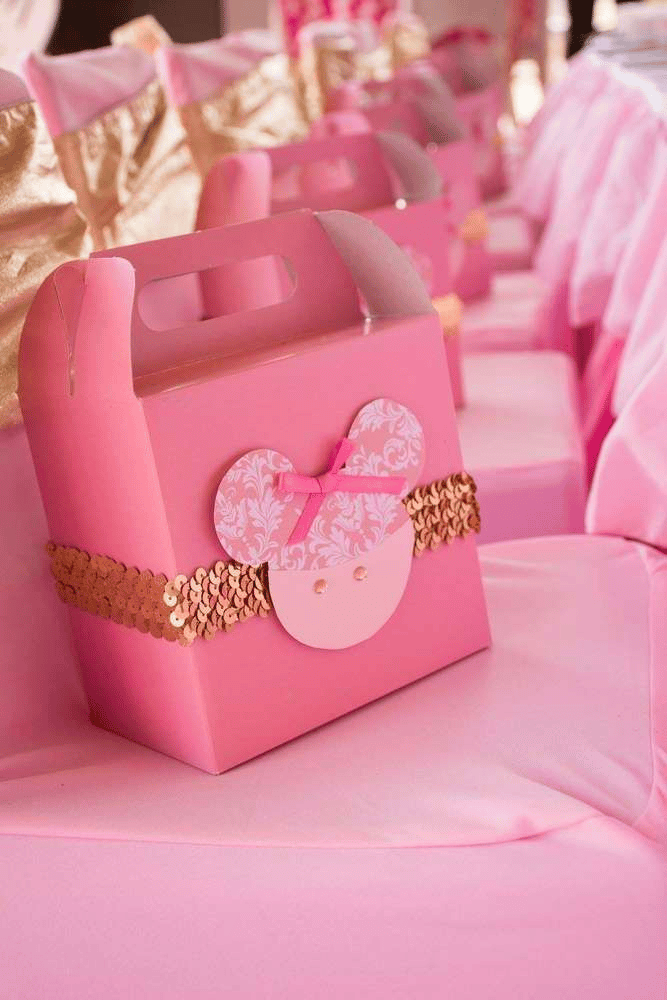 Minnie-mouse-themed birthday party boxes Minnie-mouse-themed birthday party boxes