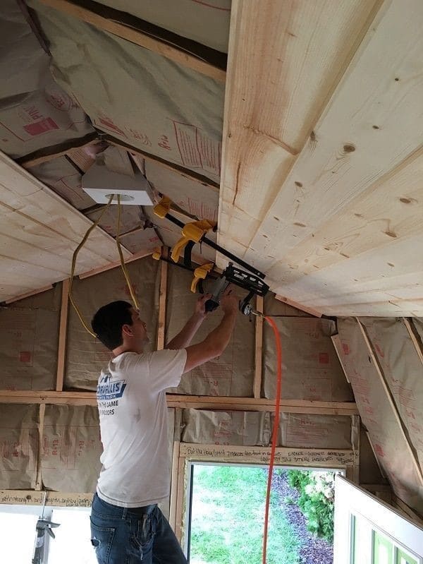 Ceiling with tongue and groove Ceiling with tongue and groove