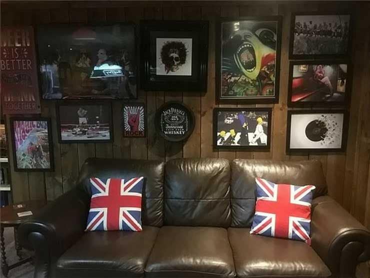 Comfortable man cave Comfortable man cave