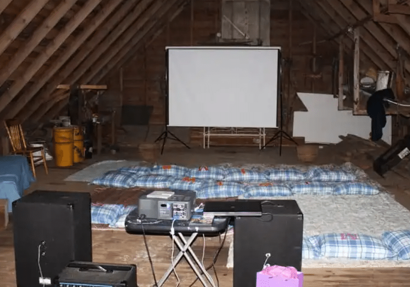 Simple furniture and a big screen Simple furniture and a big screen