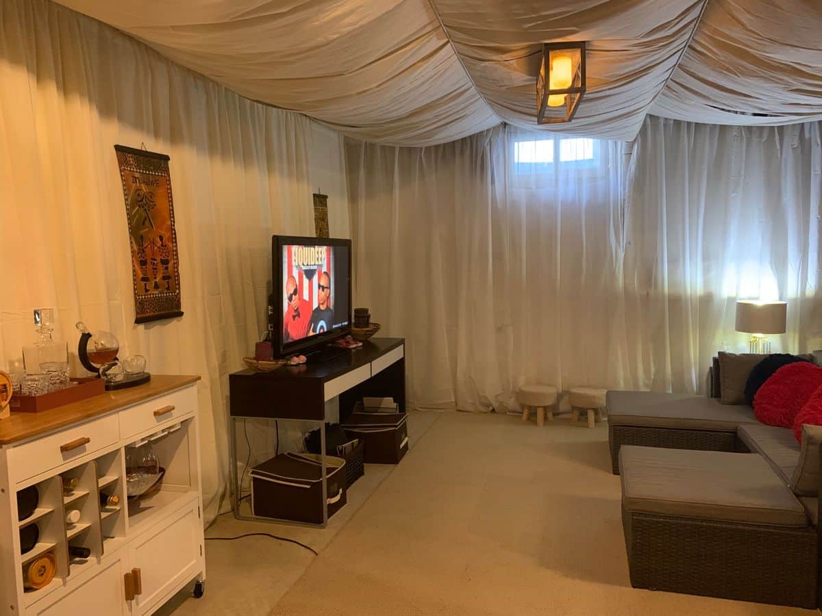 Small garage man cave ideas