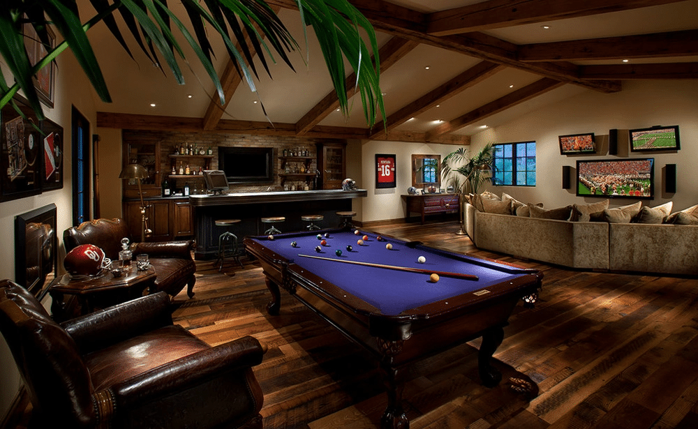 Small home office man cave bar Small home office man cave bar